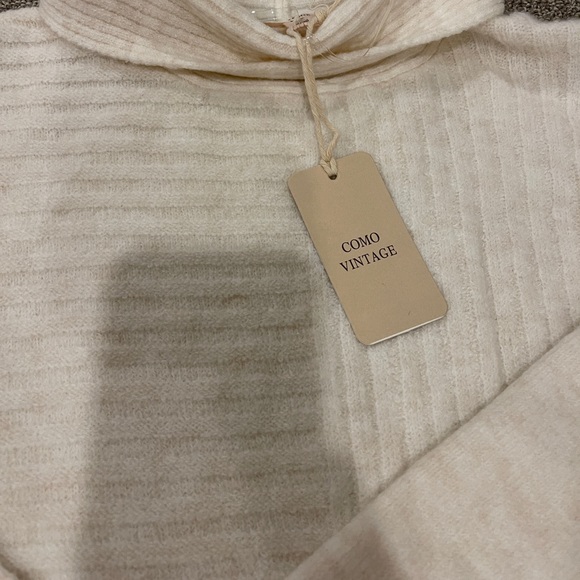 NWT Ribbed Knit Mock Sweater - Picture 4 of 4